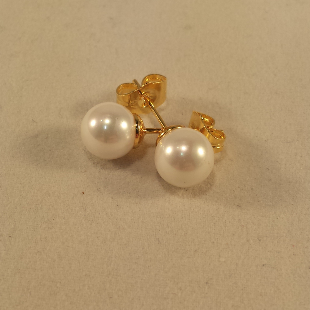 24K Yellow Gold Shell Pearl Bead Stud Earrings 8mm - Picture 2 of 2